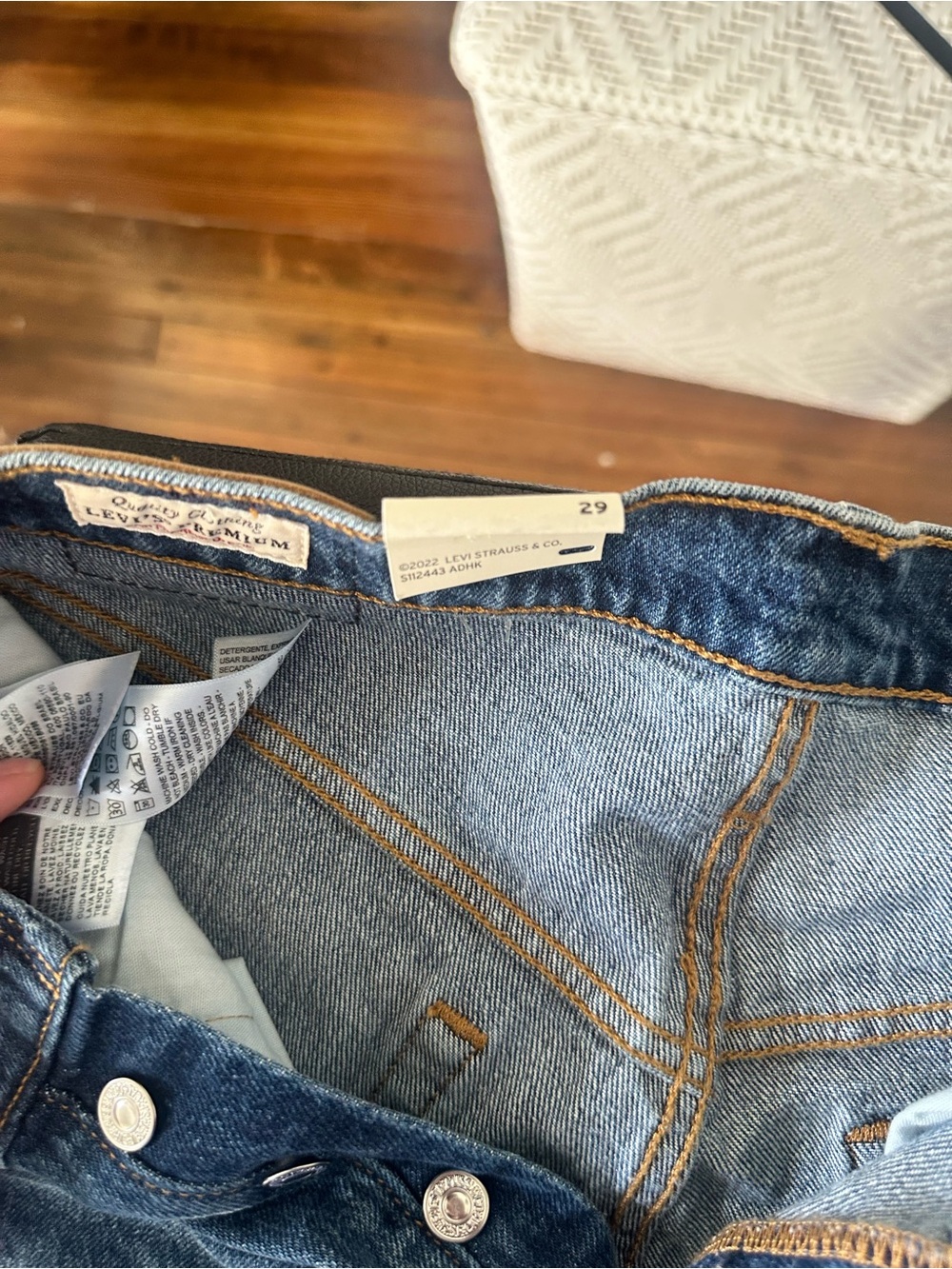 Levi's 501 Denim Cutoff Shorts - Blue size 29 - Picture 4 of 4